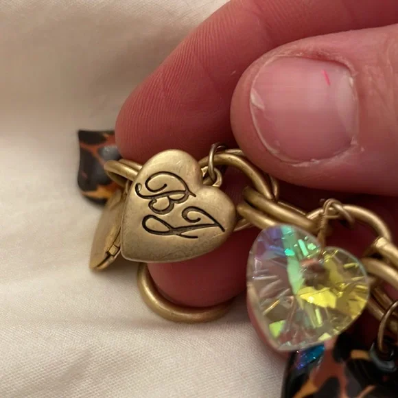 Vintage Betsey Johnson leopard heart locket charm bracelet - Picture 6 of 6